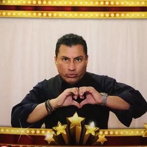 Meet your Posher, Felix